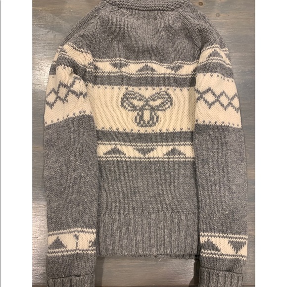 ⚪️TNA knit sweater⚪️ - Picture 3 of 3